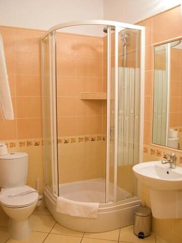 Фото номера Двухместный номер с 1 кроватью Отель Hotel Janków г. Жары 8